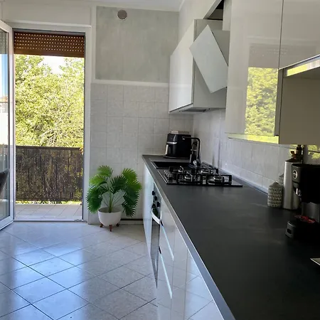 Jaris Apartment